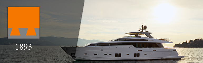 The Permanente mobili Cantù has been working in the sector of custom furniture for yachts..